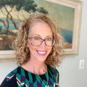 Meet your Posher, Holly